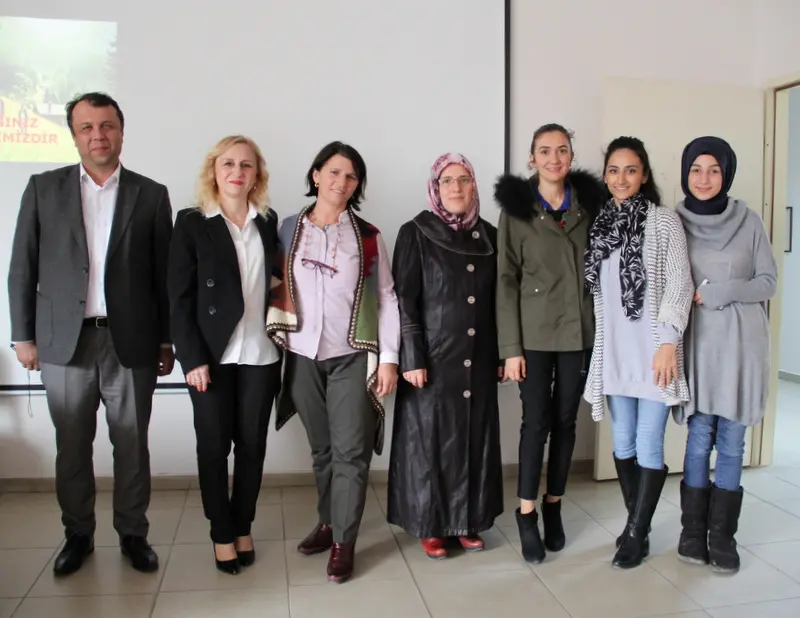 Haber: Her Adımda Sağlıkla Nefese Kadın Ve Koah Semineri - Galeri-3