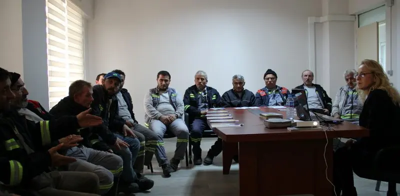 Haber: Hendek Belediye Temizlik İşçilerine Sağlıklı Yaşam Eğitimi - Galeri-1