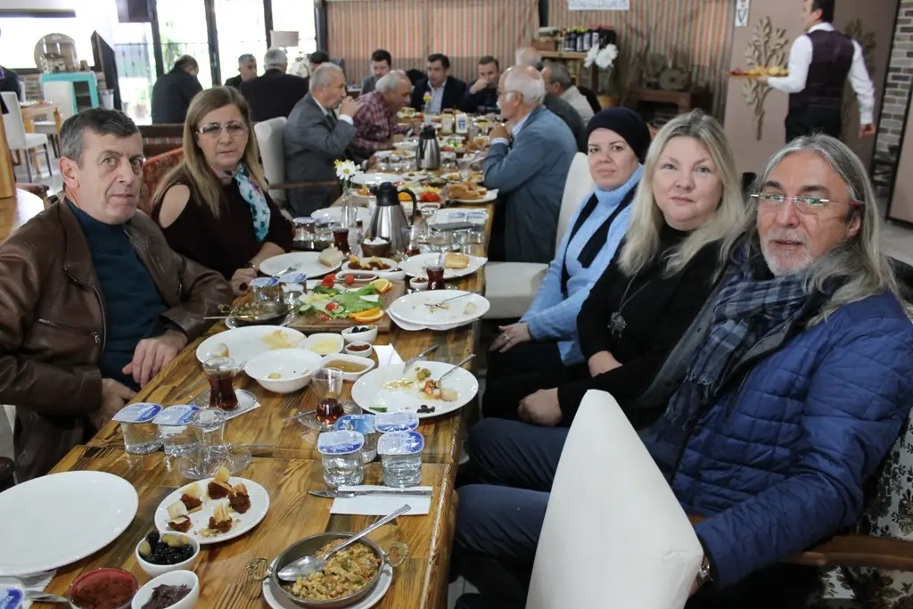 Haber: Adapazarlılar Grubundan Anlamlı Buluşma - Galeri-5