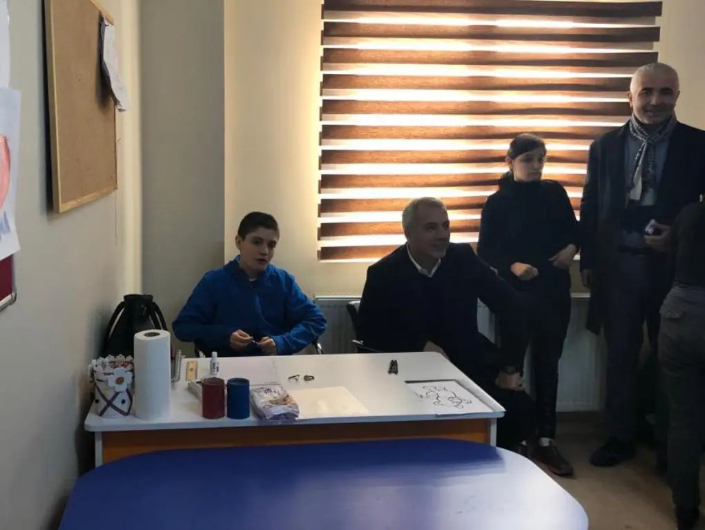 Haber: Babaoğlu’ndan Özel Çocuklara Özel Ziyaret - Galeri-1