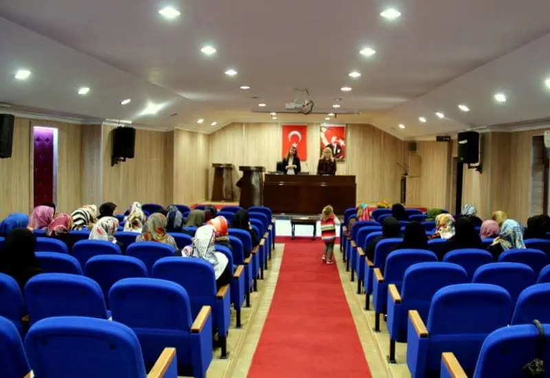 Haber: Olmaya Devlet Cihanda Bir Nefes Sıhhat Gibi Konferansı - Galeri-1