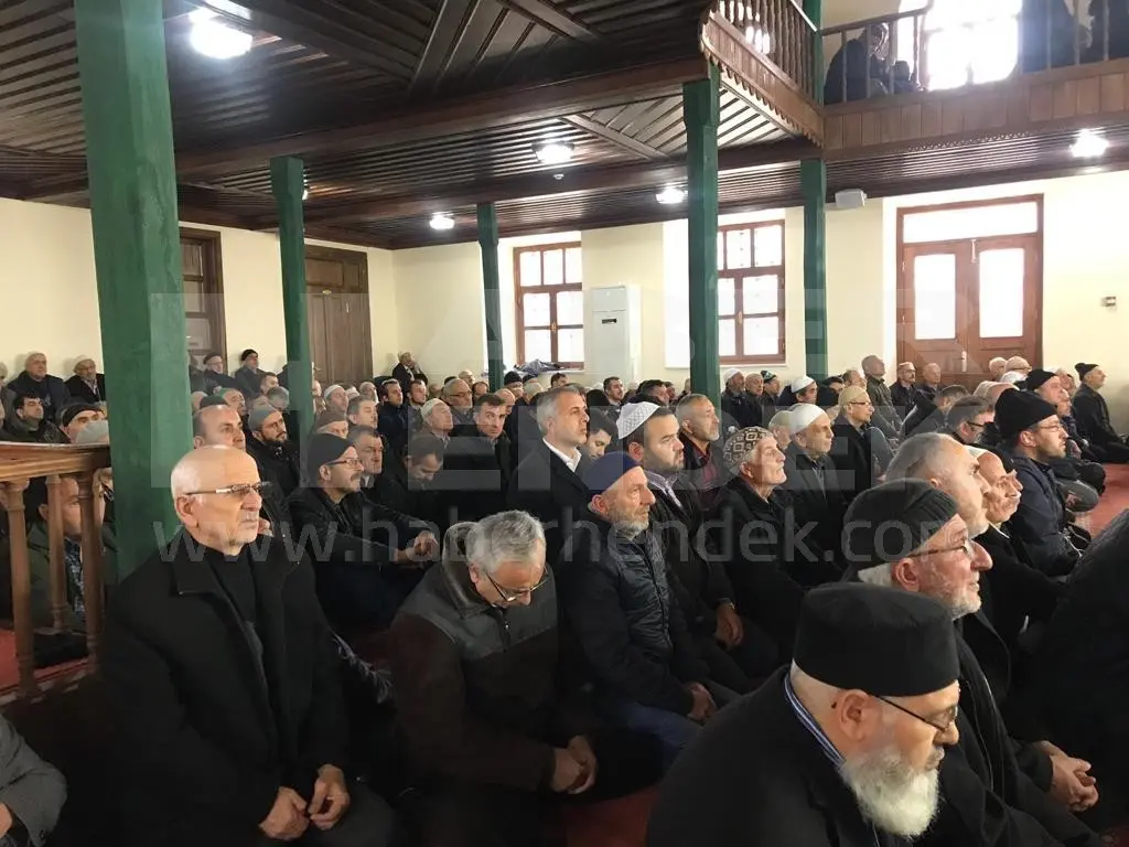 Haber: Büyük Cami Yeniden İbadete Açıldı - Galeri-2