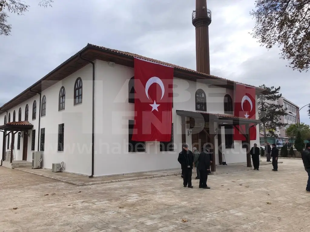 Haber: Büyük Cami Yeniden İbadete Açıldı - Öne Çıkan
