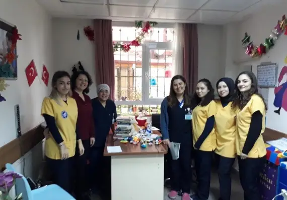 Hendek’te Lise Öğrencilerinden Örnek Davranış