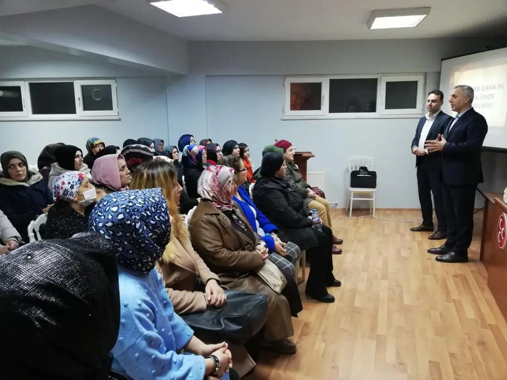Haber: MHP’li Kadınlara Eğitim Seminerleri Veriliyor - Galeri-1