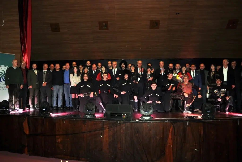 Haber: Sakarya Kartvel Gürcü-Laz Kültür Derneğin’den Muhteşem Gece - Galeri-4