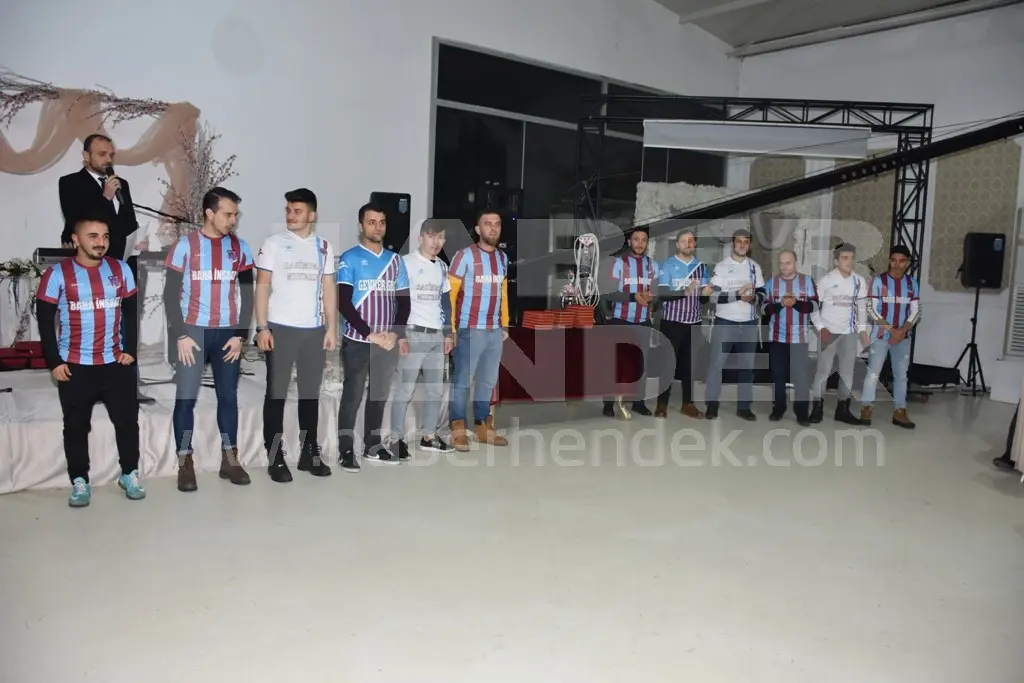 Haber: Rasimpaşaspor Üçüncü Yılını Kutladı - Öne Çıkan