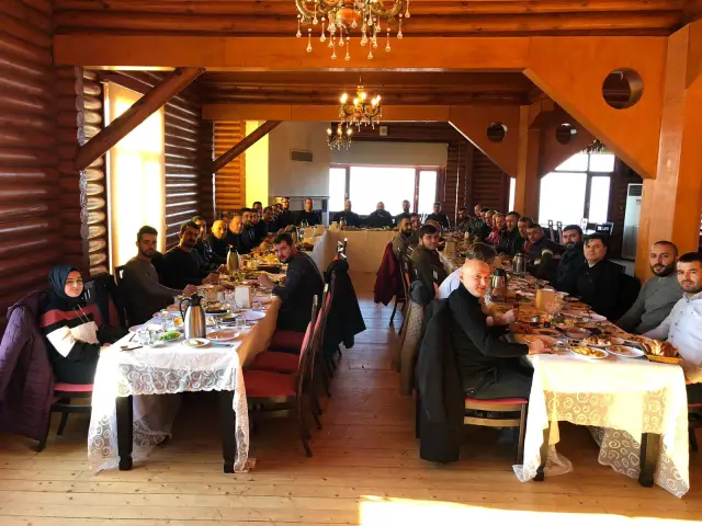 Galvaniz Çalışanları Kahvaltıda bir araya geldiler