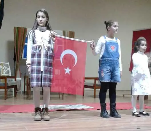 Haber: Ahmet Özsoy İmam Hatip Ortaokulu Perde Dedi - Galeri-1