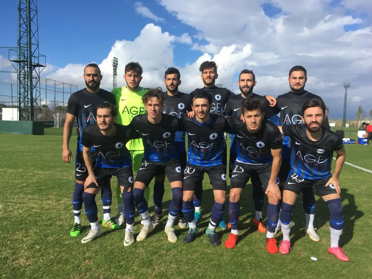 Haber: Hendekspor İkinci Maçtan da Mağlup Ayrıldı - Öne Çıkan