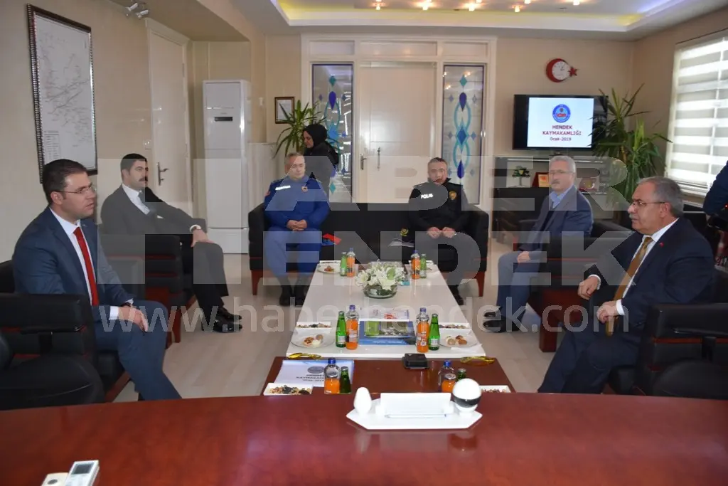Haber: Vali’den Hendek'e İadeyi Ziyaret - Galeri-3