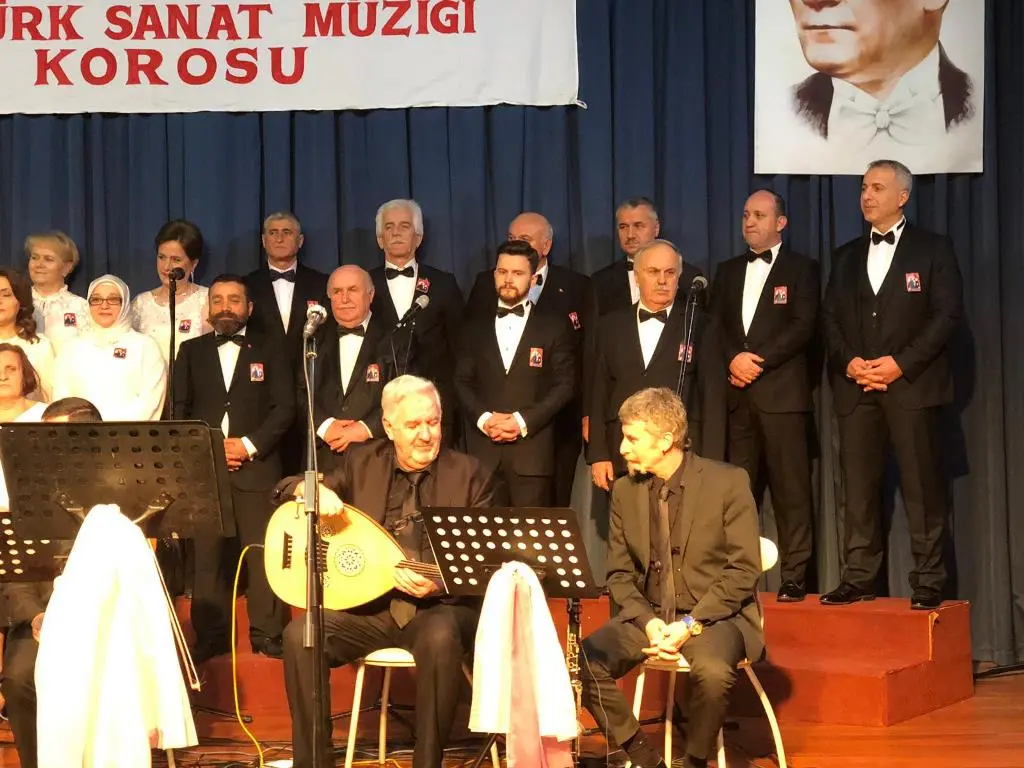 Haber: Babaoğlu Sahneye Çıktı - Galeri-1