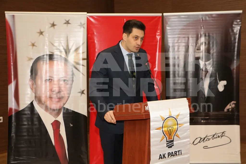 Haber: Hendek Ak Parti Danışma Meclisi İle Start Verdi - Galeri-1
