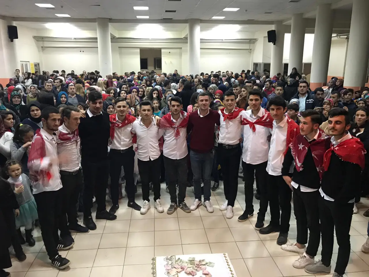 Haber: Dikmen Askerlerini Uğurladı - Öne Çıkan