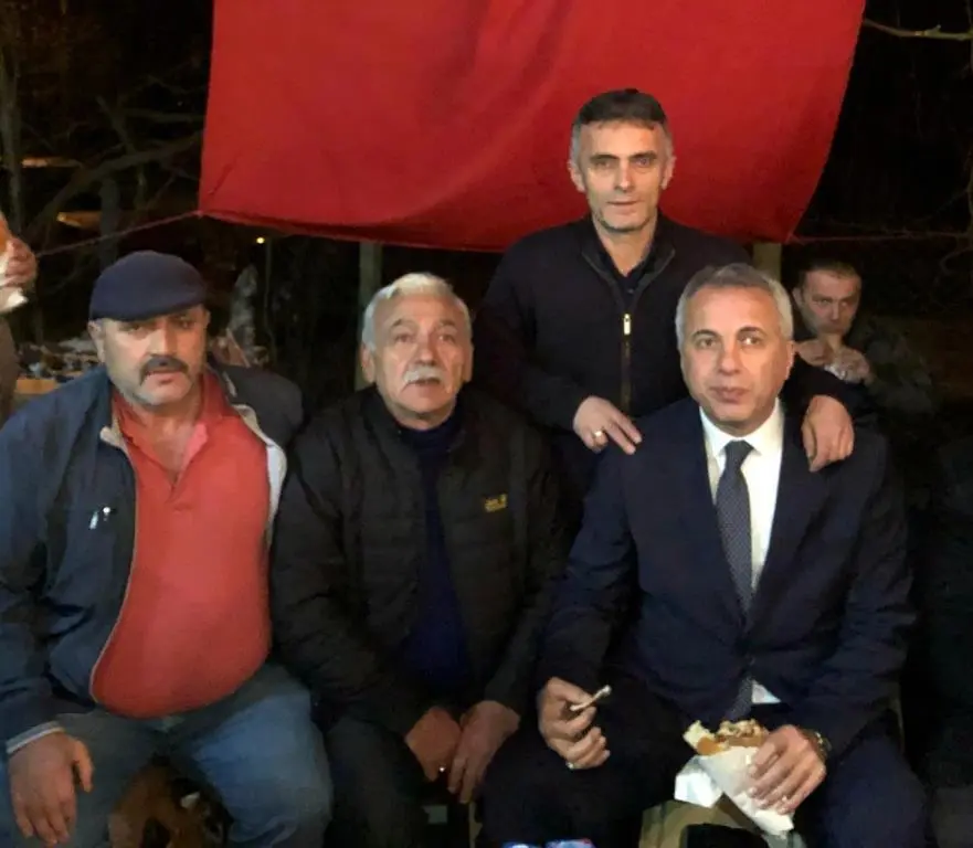 Haber: Gençlerden Babaoğlu’na Sevgi Seli - Galeri-6