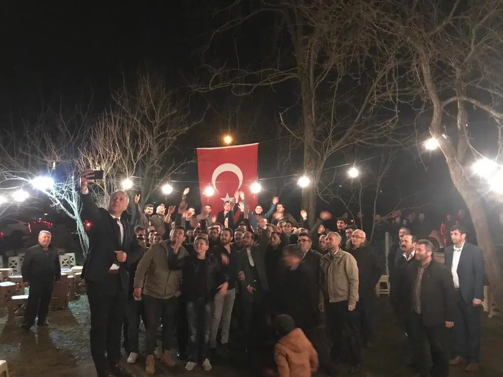 Haber: Gençlerden Babaoğlu’na Sevgi Seli - Galeri-2