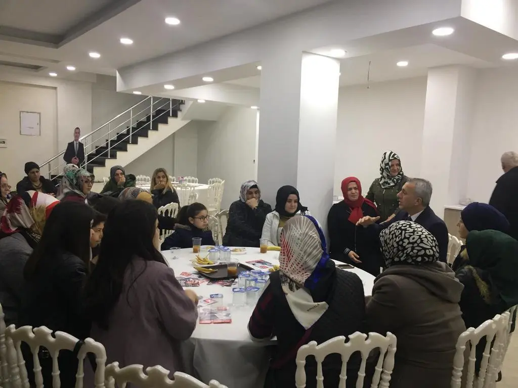 Haber: Çölyaklılar Babaoğlu ile Buluştu - Galeri-2