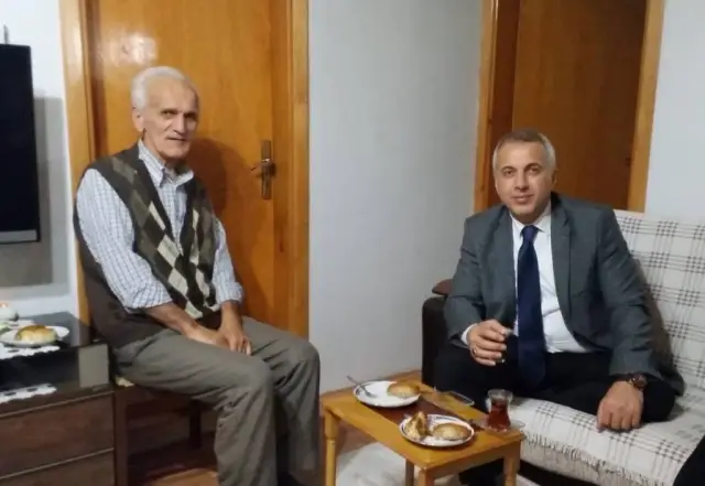 SGK Mağduru Özkılınç'ı Ziyaret Etti
