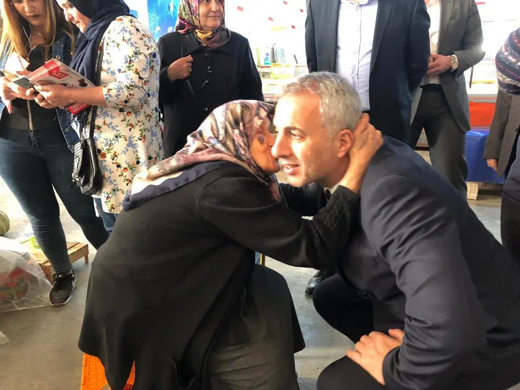 Haber: Hendek Esnafından Babaoğluna yoğun ilgi - Galeri-1