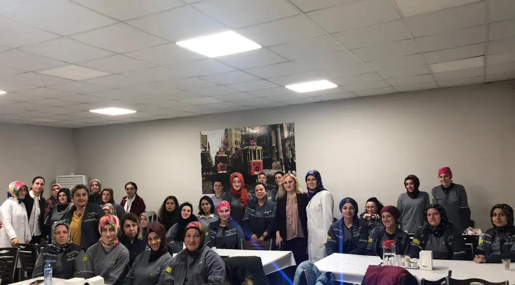 Haber: Fabrika İşçilerine Kanseri Önleme Ve Sağlıklı Yaşam Eğitimi - Öne Çıkan