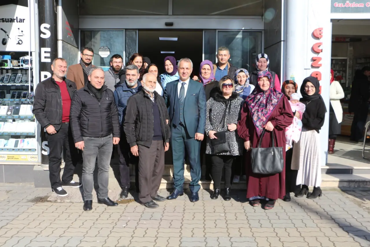 Haber: Babaoğlu Plaza Esnafıyla Kahvaltı Yaptı - Öne Çıkan