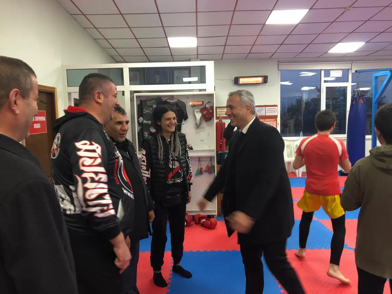 Haber: Babaoğlu’ndan Muay Thai’ye Destek - Galeri-1