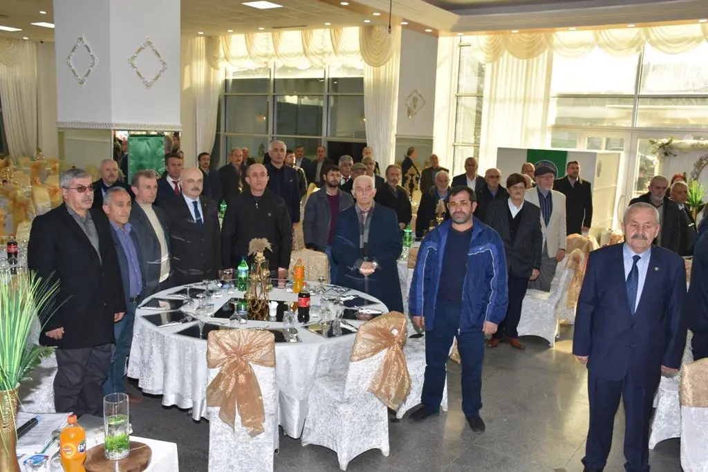 Haber: Hendek Ziraat Odasında Duran Güven Tazeledi - Galeri-6