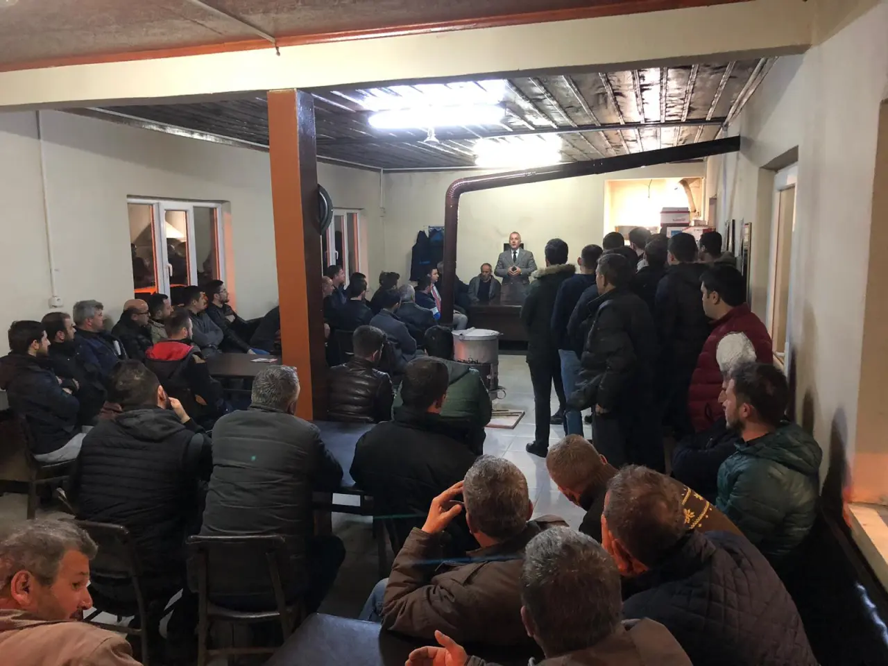 Haber: Sıradışı İşlerle Hendek Halkı Farklı Bir Başkan Görecek - Galeri-2