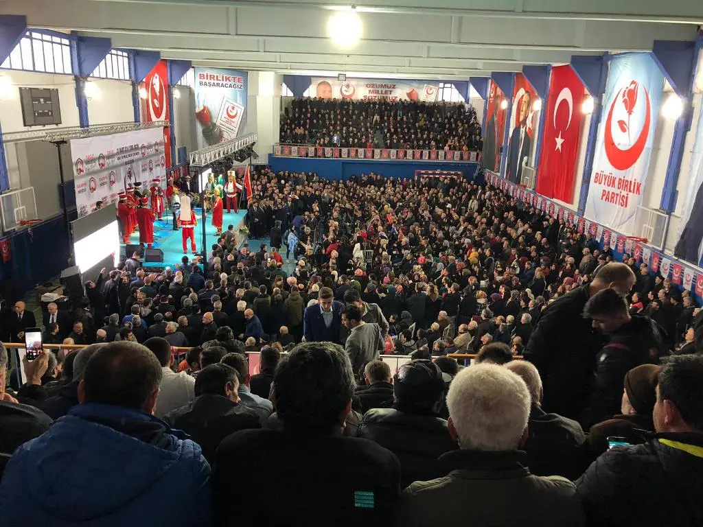 Haber: Babaoğlu’nun Aday Tanıtımında İzdiham Yaşandı - Galeri-1