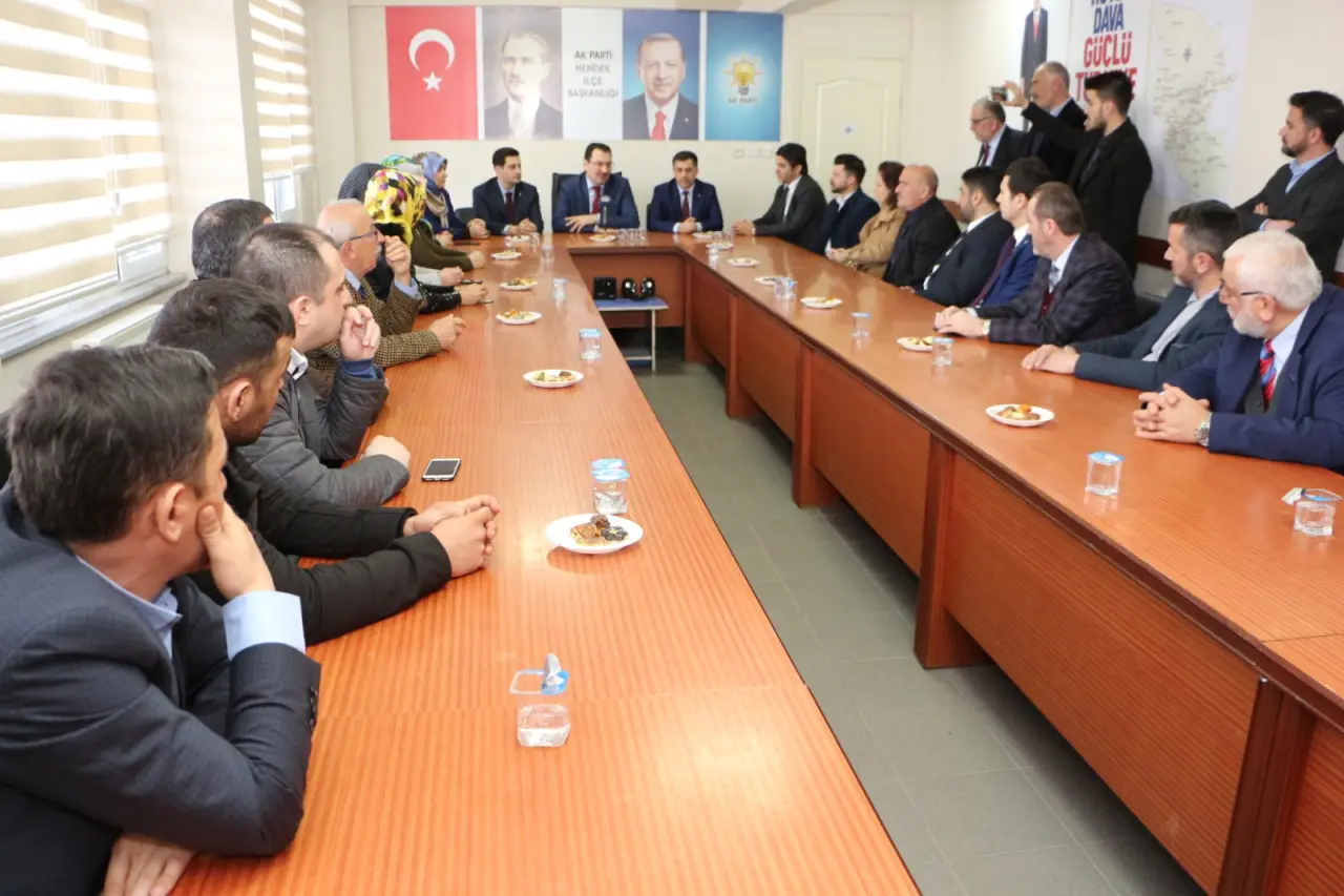 Haber: Yavuz Hendek’i Ziyaret Etti - Galeri-2