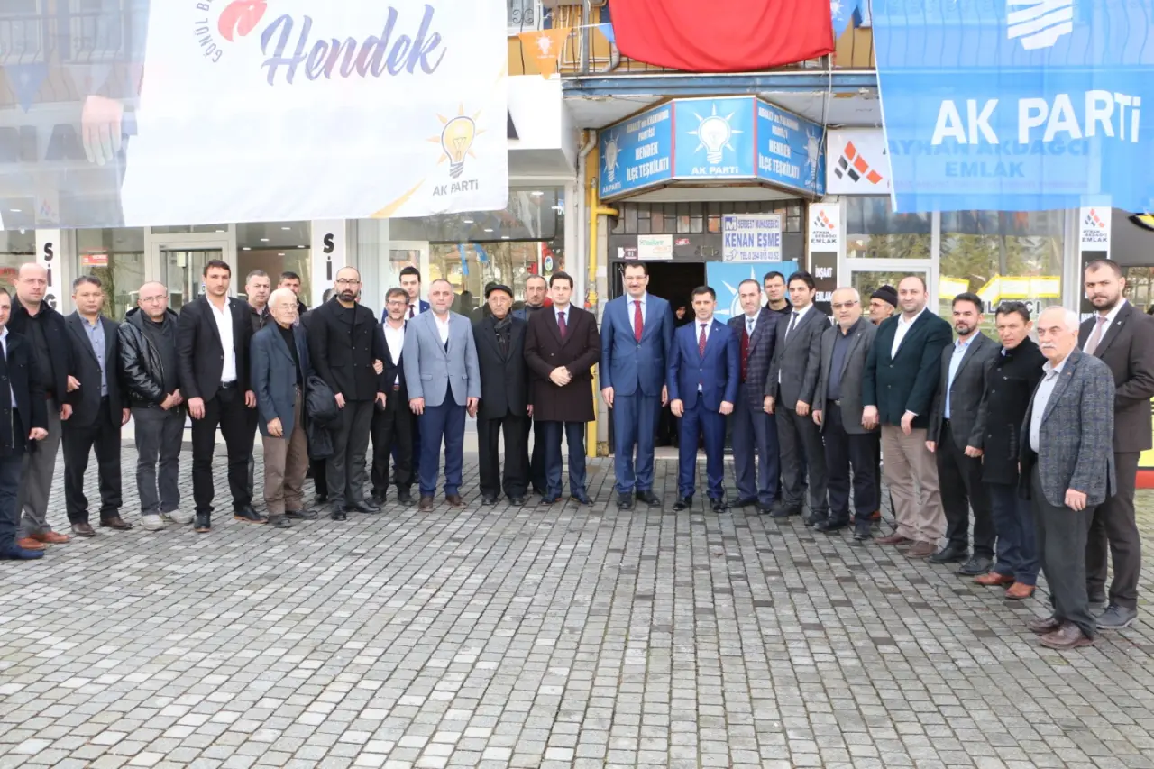 Haber: Yavuz Hendek’i Ziyaret Etti - Galeri-1