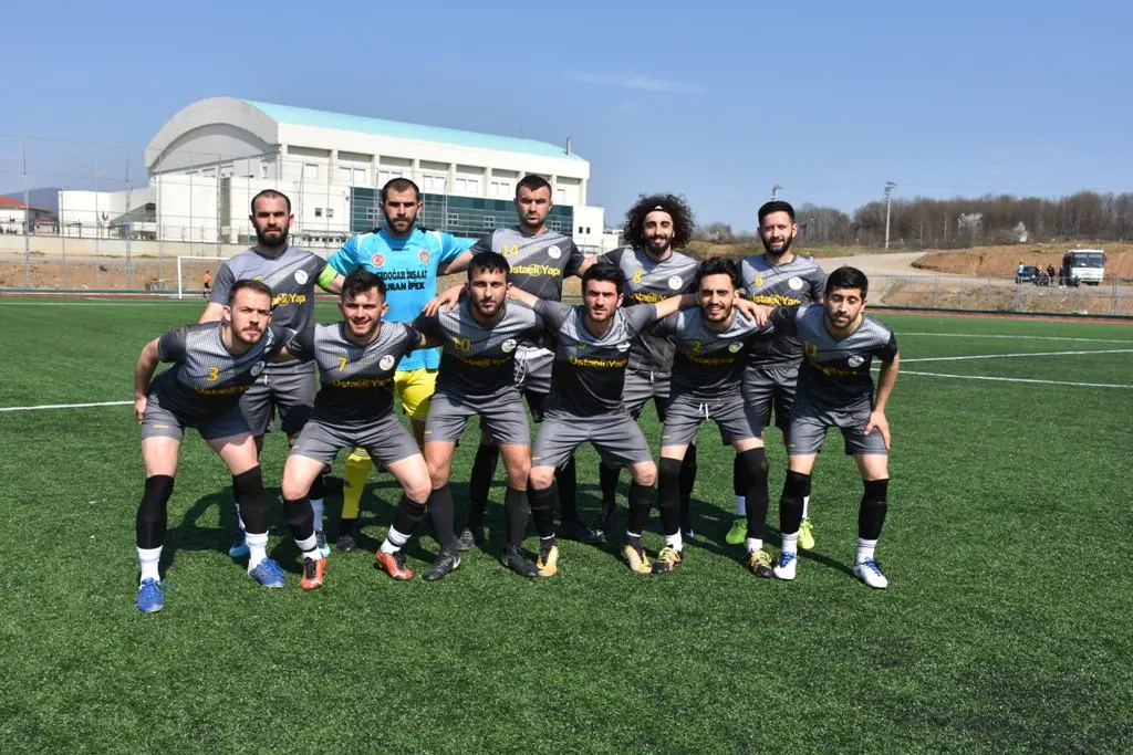 Haber: Hendek Boğaz İle Yuvalıderespor 1.Puana Razı Oldular - Öne Çıkan