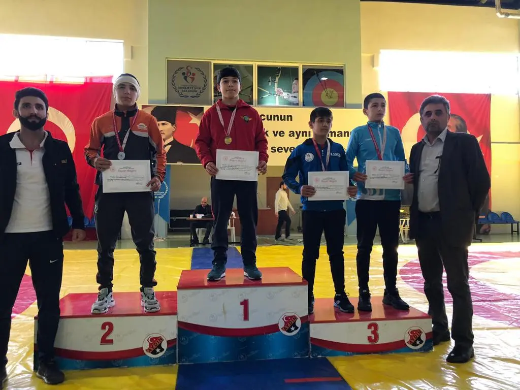 Haber: HENDEKLİ GÜREŞÇİLER TÜRKİYE 2.’Sİ - Galeri-1