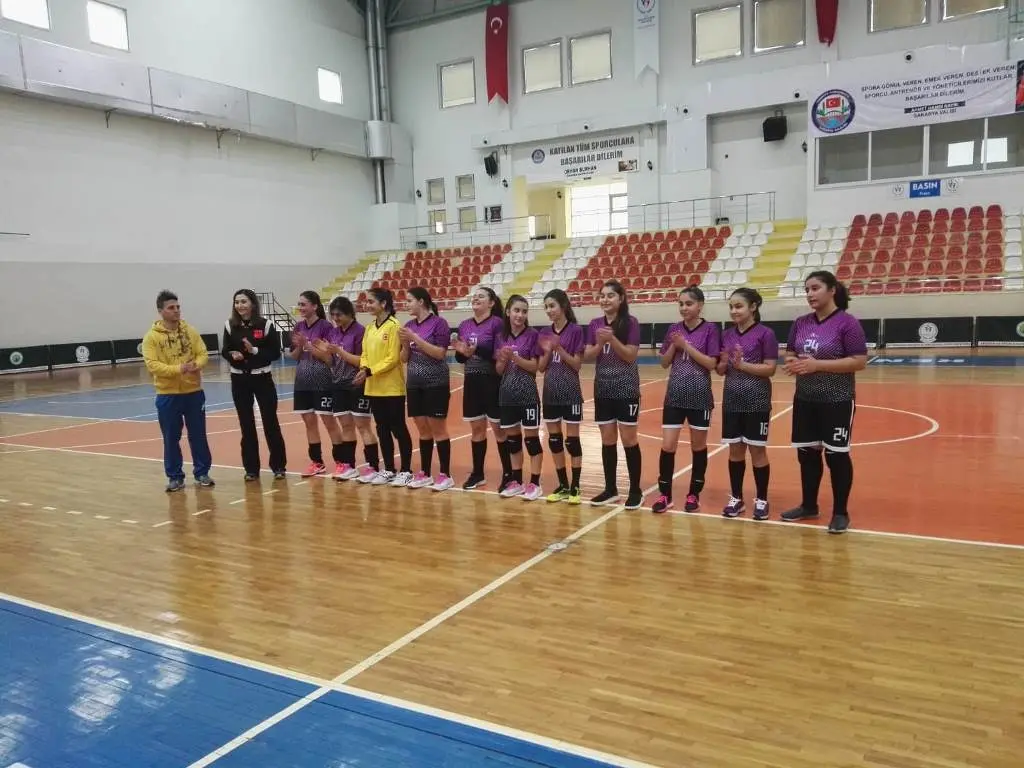 Haber: OKUL SPORLARI YILDIZ KIZLAR HENTBOL GRUP MÜSABAKALARI SONA ERDİ - Galeri-1