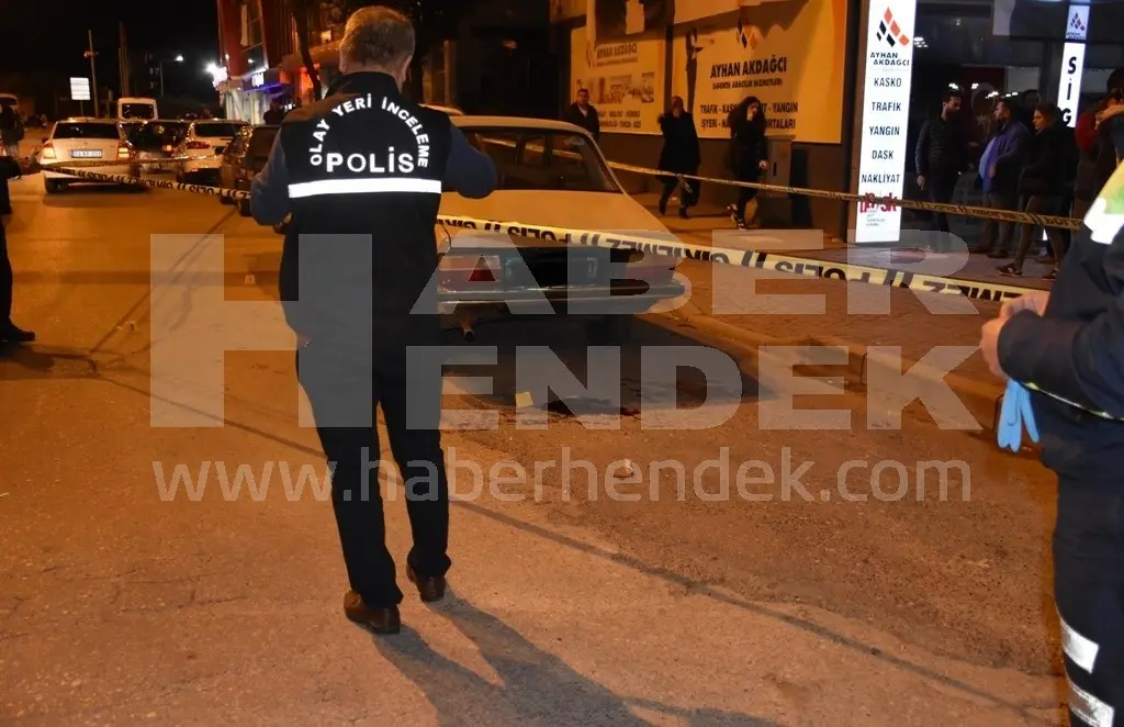 Haber: Emniyetin Önünde Silahlı Yaralama - Galeri-1