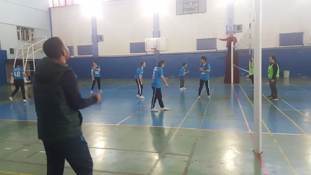 Haber: Okul Sporları Yıldız Kızlar Voleybol Müsabakaları başladı. - Galeri-2