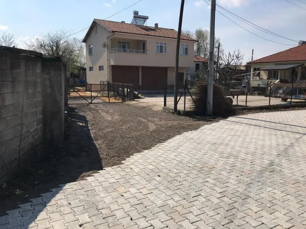 Haber: Hendek Belediyesi Martinler Mahallesinde - Galeri-2