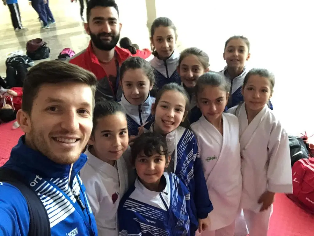Haber: Hendek Belediyesi Karatecileri Antalya’da tarih yazdı - Galeri-6