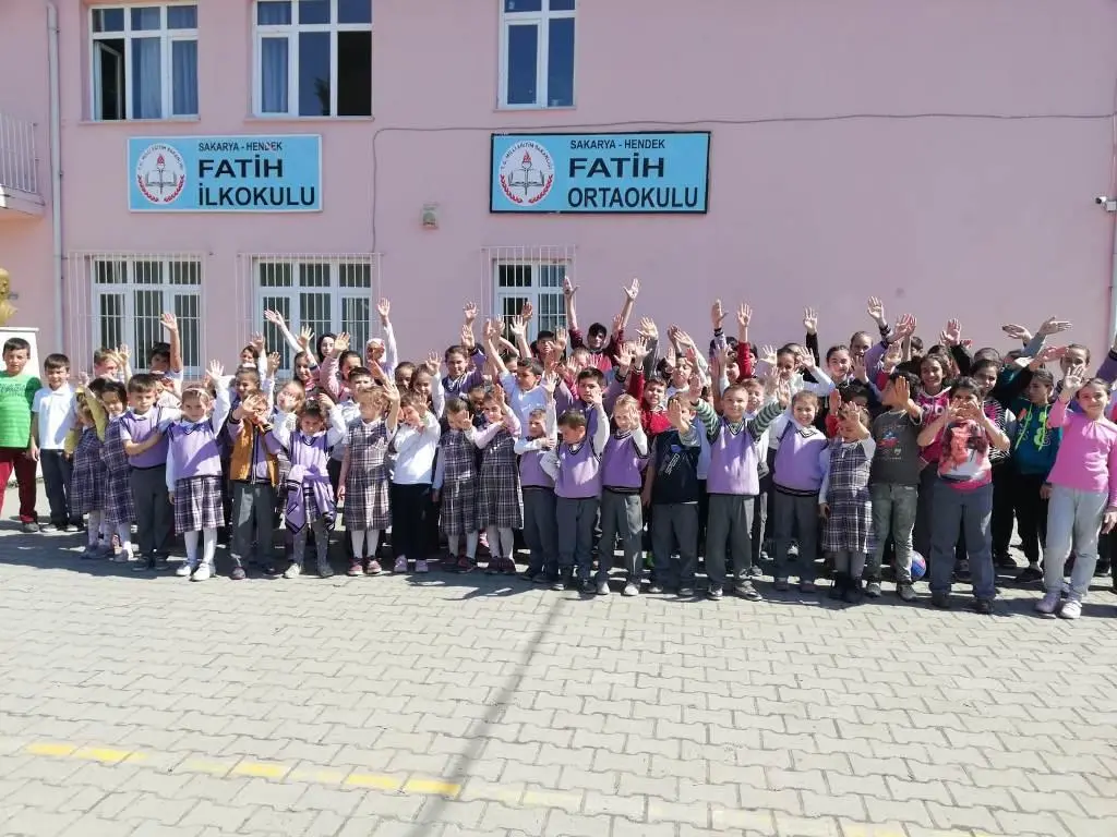 Haber: Fatih İlk ve Ortaokulu Kınalı Kuzuları Unutmadı - Öne Çıkan