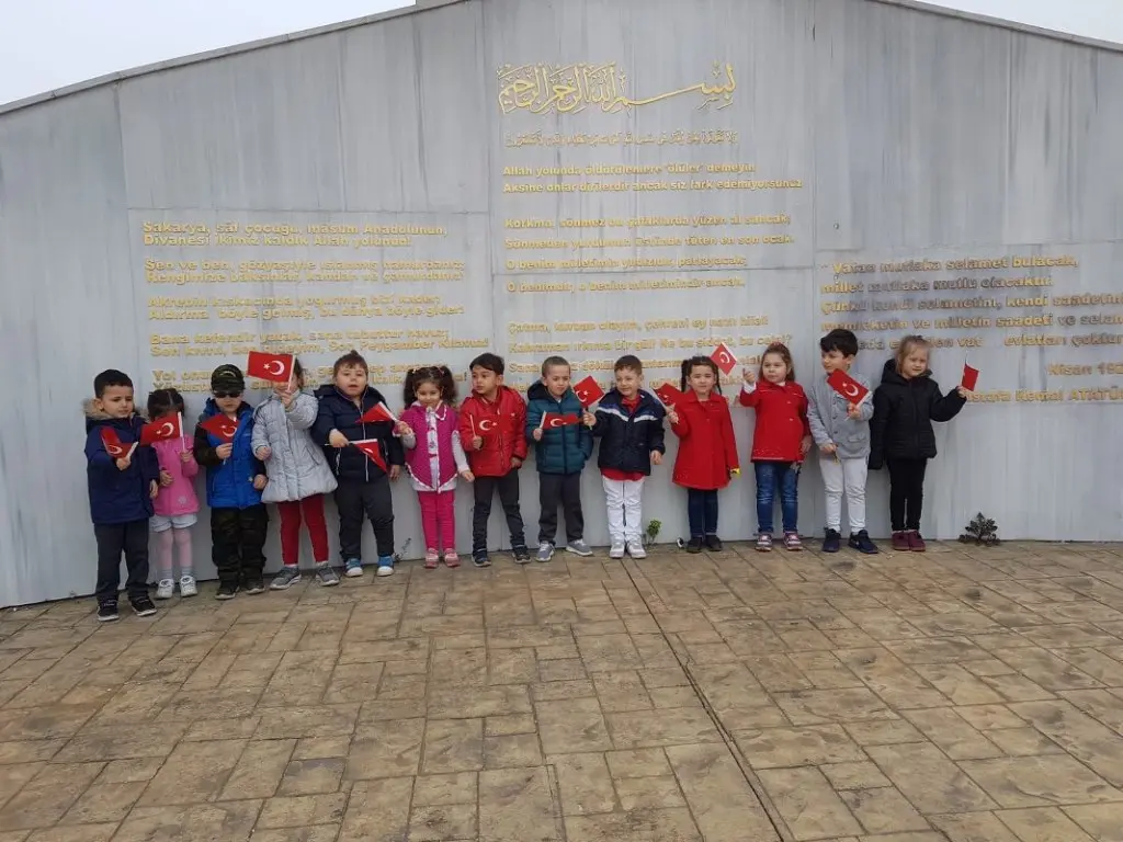 Haber: Miniklerden anlamlı ziyaret - Galeri-1