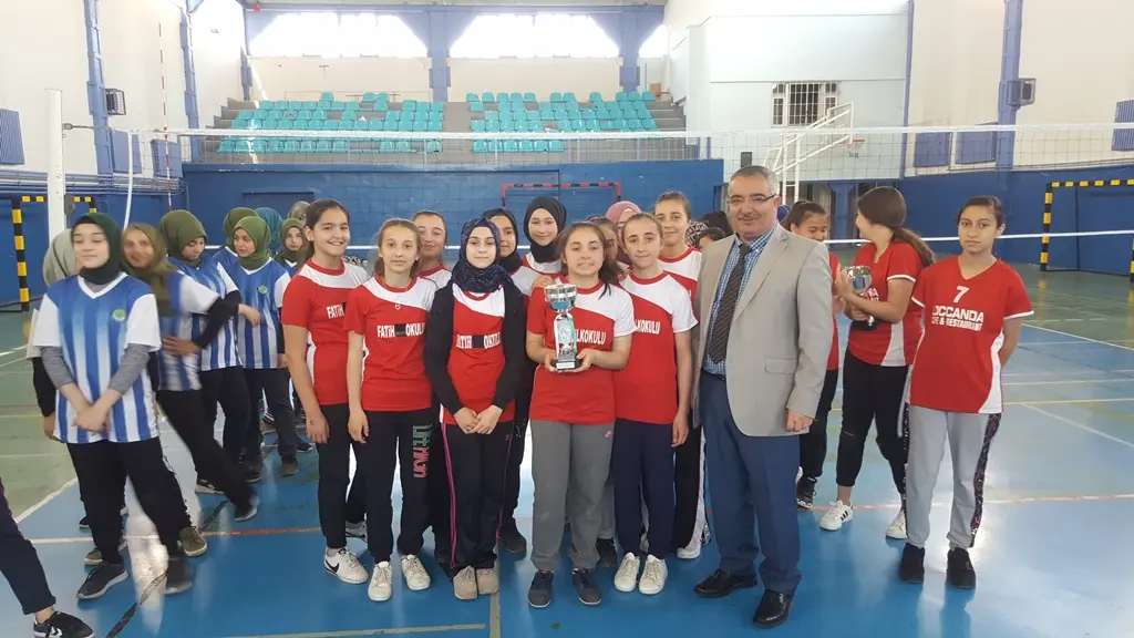 Haber: Okul Sporları Yıldız Kızlar Voleybol Müsabakaları sona erdi. - Galeri-4