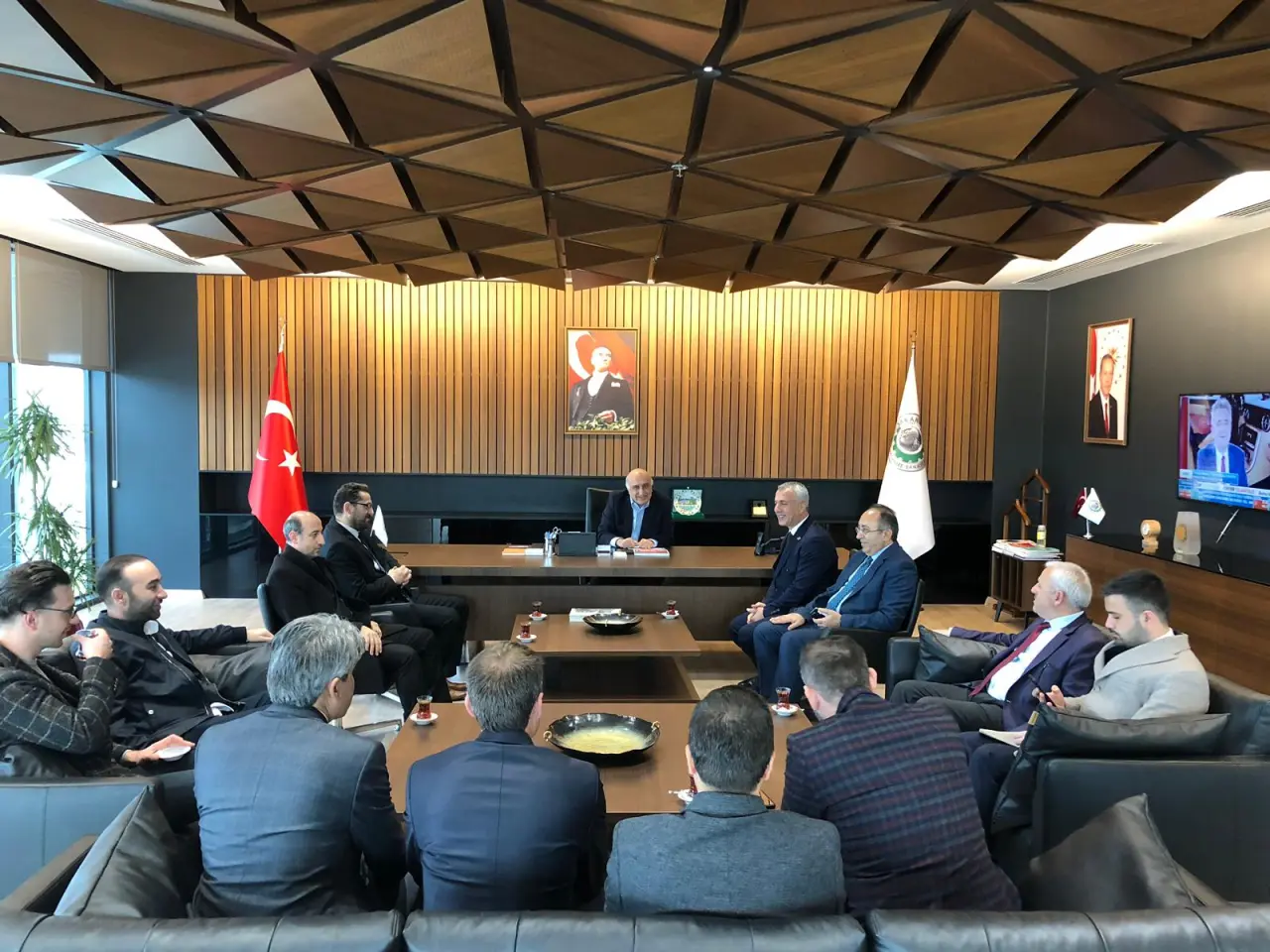 Haber: Babaoğlu Hendek’i kucaklayan o projelerini anlattı - Galeri-3