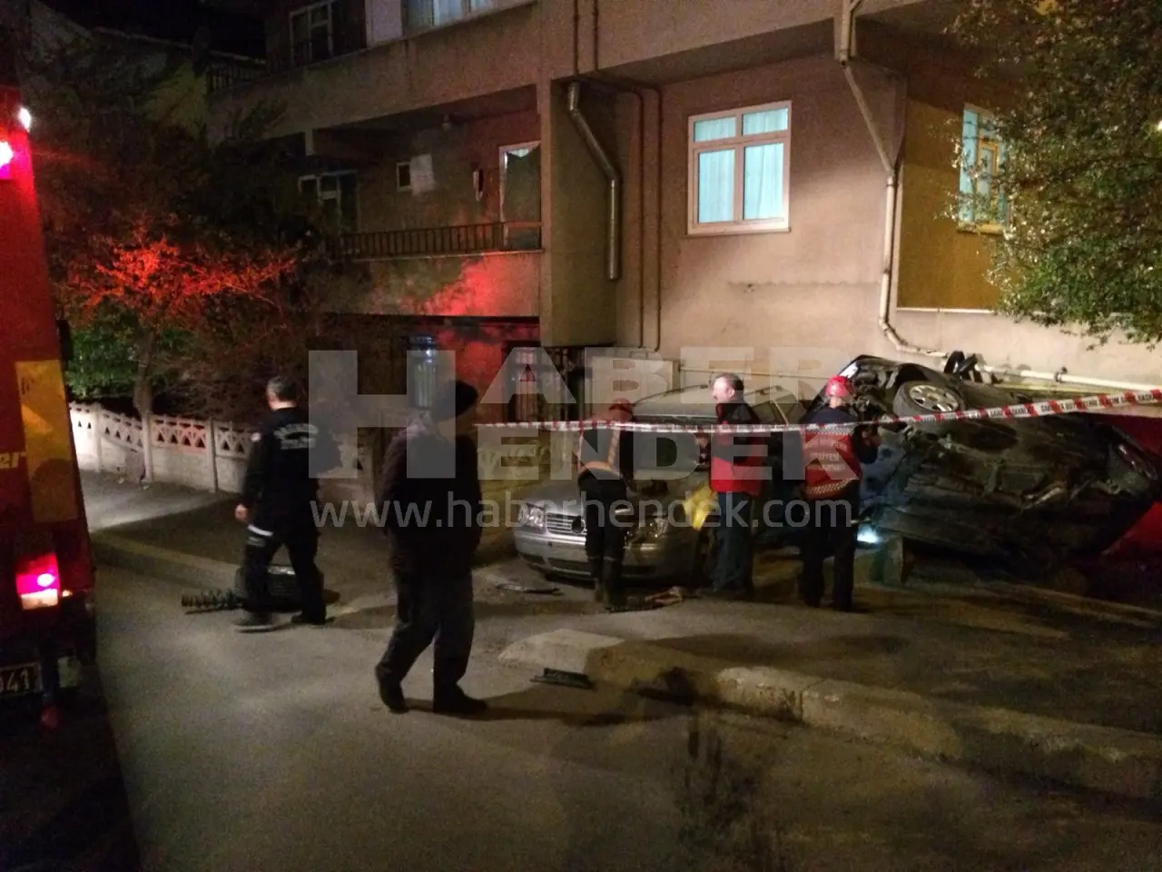 Haber: Hendek’te Kaza 4 Yaralı - Galeri-1