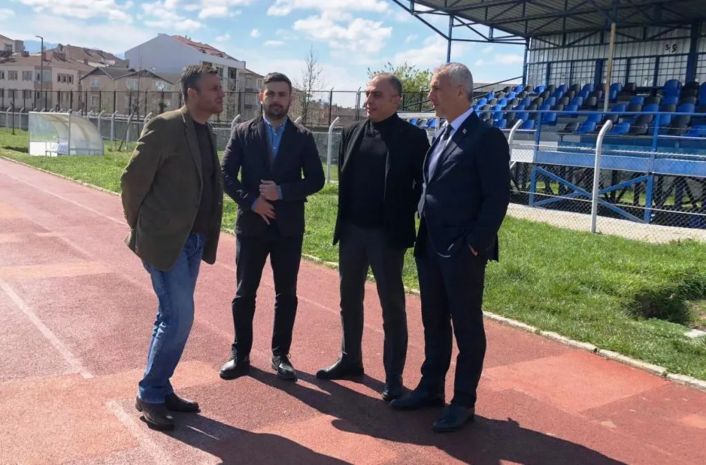 Haber: Babaoğlu’ndan Hendekspor’a Tatlı Sürpriz - Galeri-2