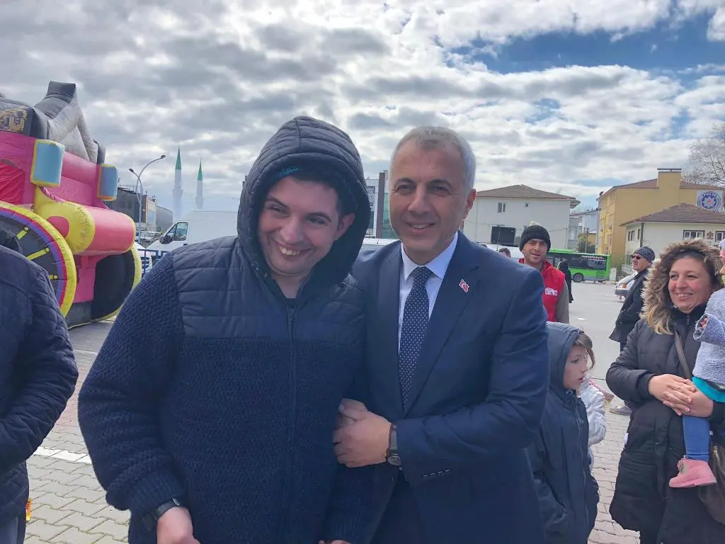 Haber: Babaoğlu: Hendek’te çocuklar hep mutlu olacak - Galeri-3