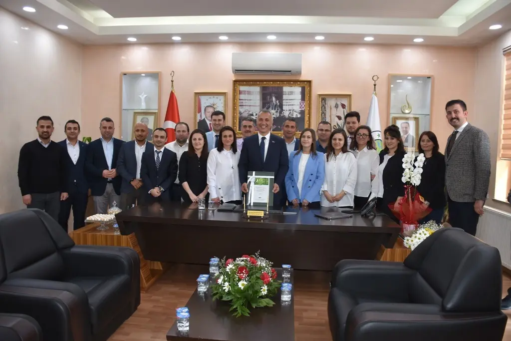 Haber: Başkan İçin Anlamlı Hediye - Galeri-1