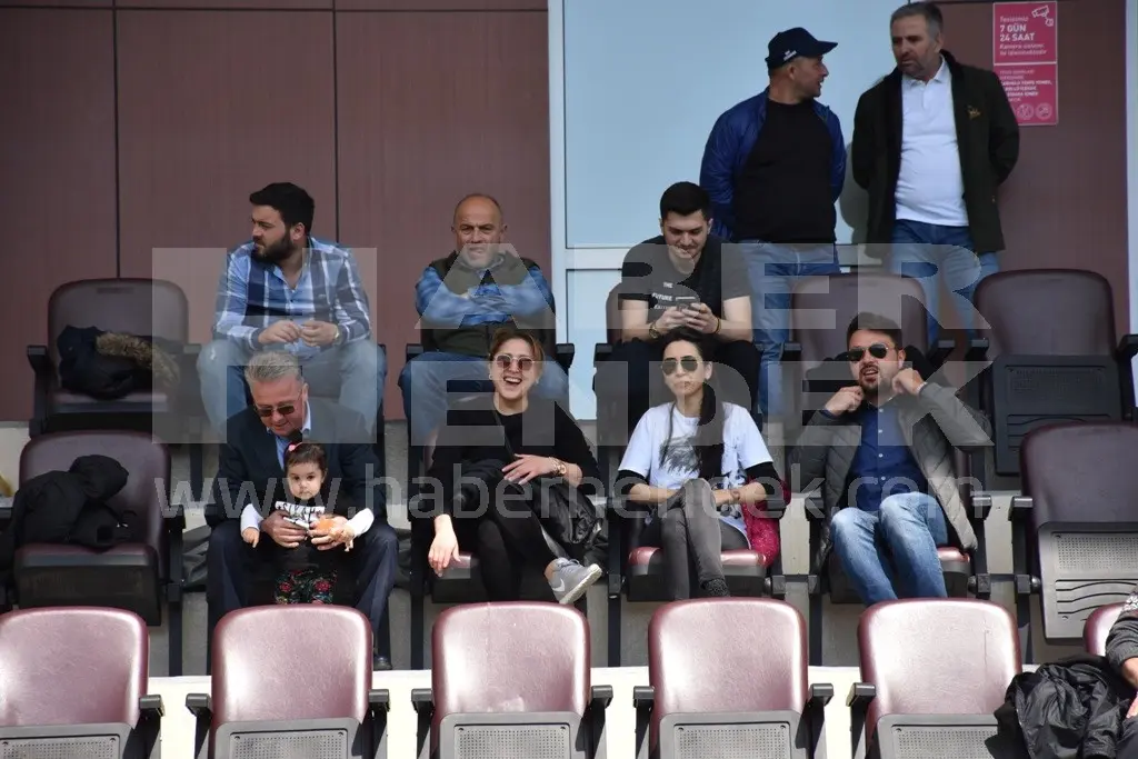 Haber: Hendekspor Ağır Yara Aldı - Galeri-2