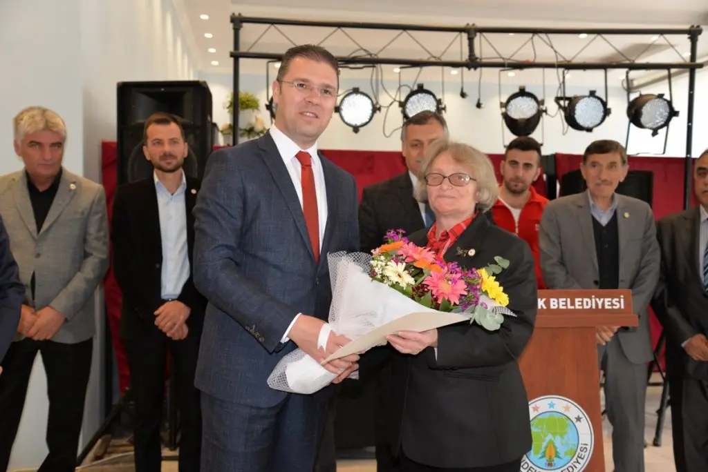 Haber: Hendek'in Yeni Muhtarları Görevde - Galeri-14