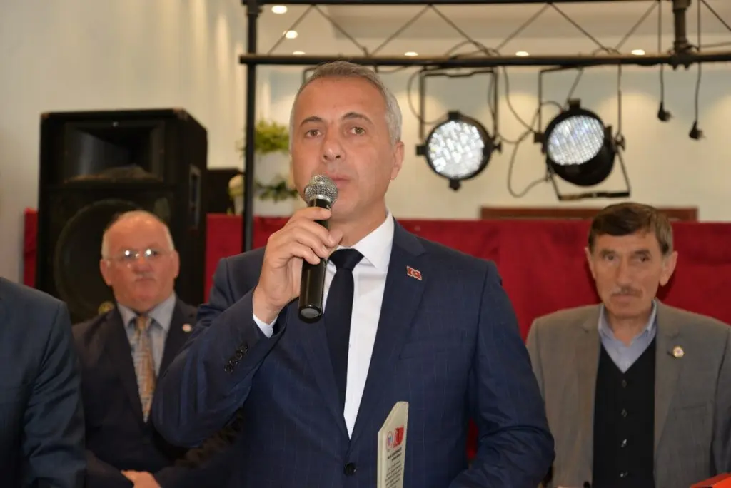 Haber: Hendek'in Yeni Muhtarları Görevde - Galeri-10