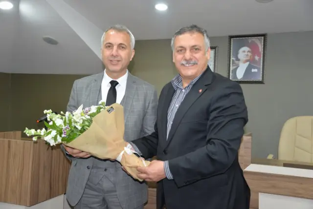 Sizler de bizim çalışma arkadaşlarımızsınız